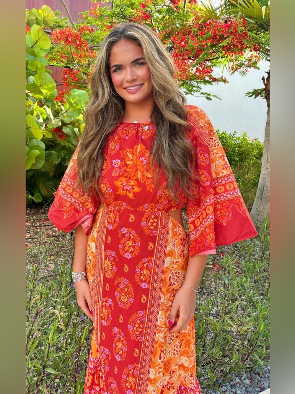 FARM Rio beautiful bell sleeve cutout dress. Colorful fruit floral print Maxi - Picture 3 of 16